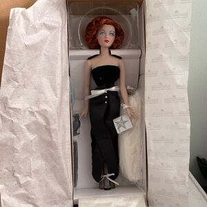 Jene The  Ashton -Drake Galleries Priceless Elegant Black Evening Doll